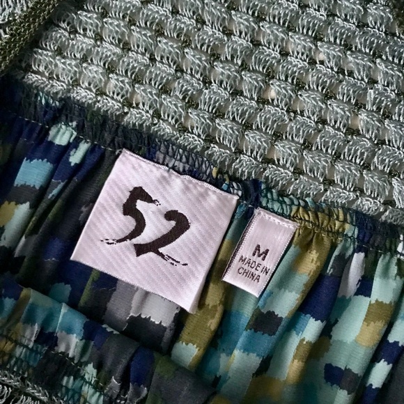 Green Print Blouse Sz M/L - Picture 8 of 8